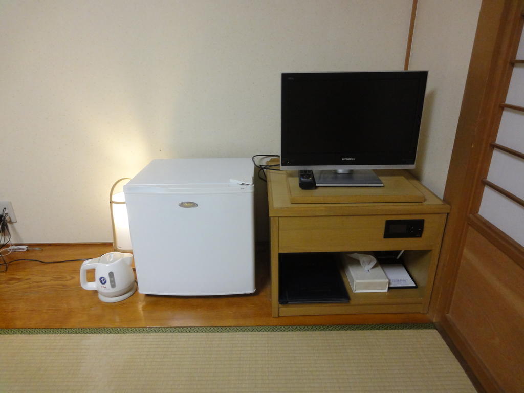Hiroshima International Youth House Jms Aster Plaza Zimmer foto
